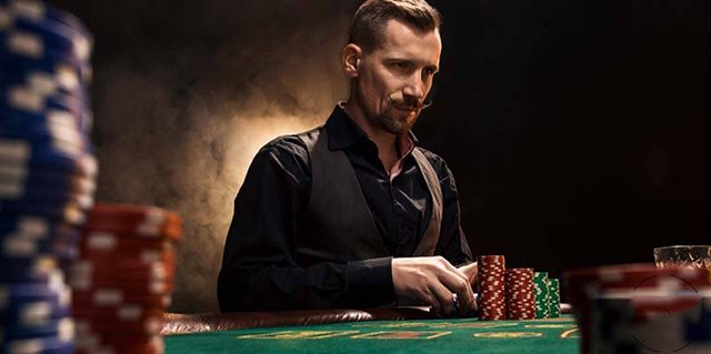 Cách đối phó với áp lực trong các giải đấu Poker
